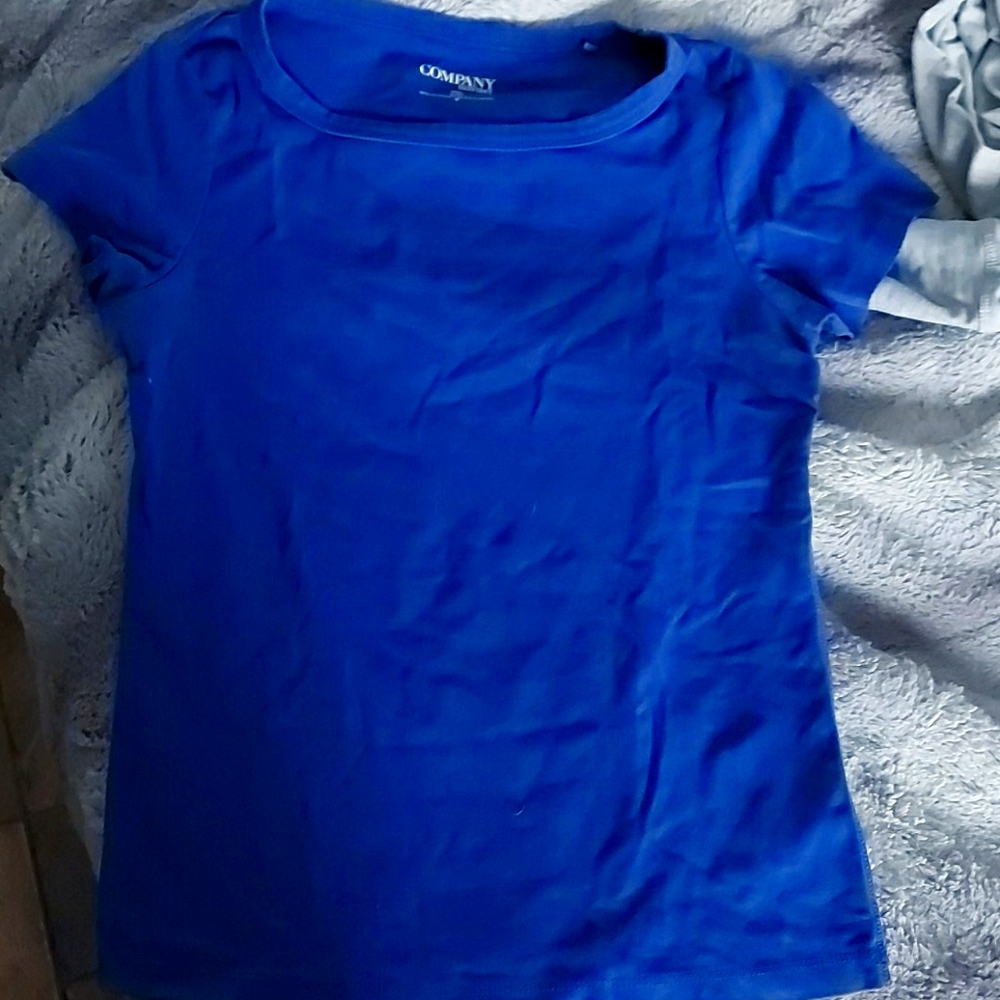 A blue t-shirt